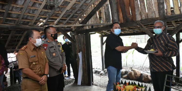 Berani Tampil Beda, Konsep "Jadul" Warung Kopi Manis Banyak Diminati Warga