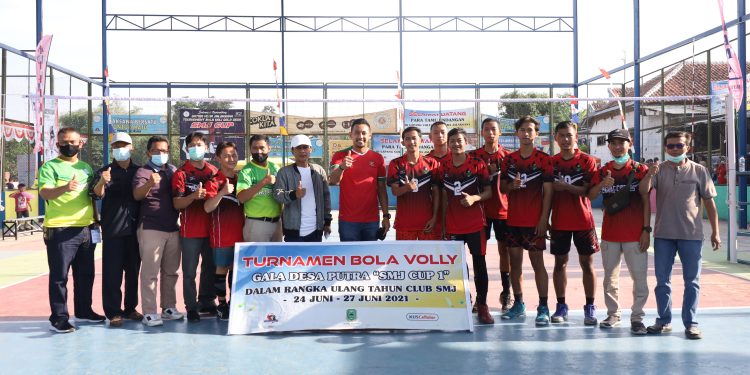 Wabup Tutup Turnamen Bola Voli Gala Desa SMJ Cup