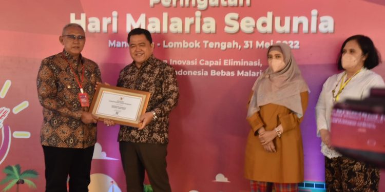 Sukses Eradikasi Frambusia, Pemda Kuningan Raih Penghargaan Dari Kemenkes