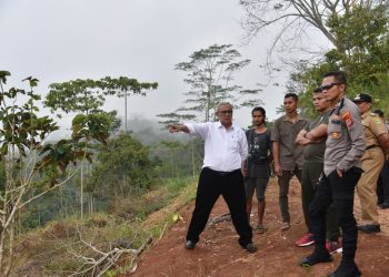 Bupati Kuningan Apresiasi Terobosan Dandim 0615