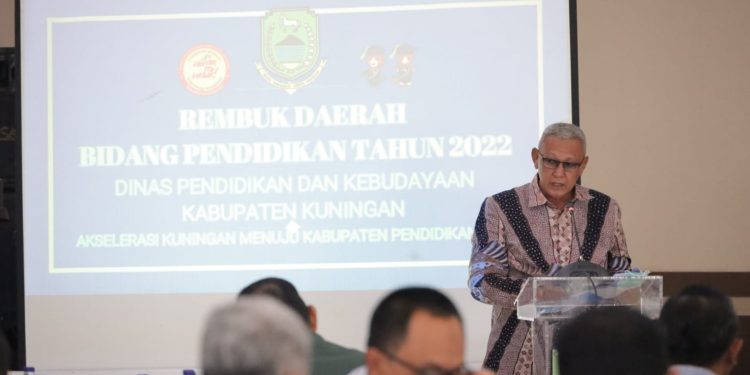 Bupati Acep Buka Rembukda (Diskusi Panel) Mengangkat Tema Kuningan Menuju Kabupaten Pendidikan, Dengan Judul: Akselerasi Kuningan Menuju Kabupaten Pendidikan 2025
