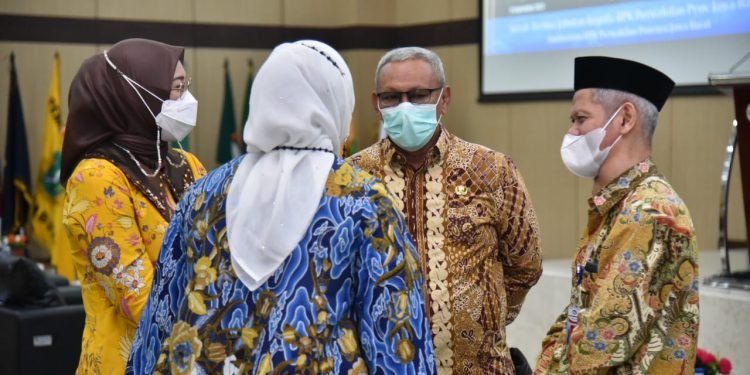 Bupati Acep Purnama Hadiri Sertijab Kepala BPK Perwakilan Provinsi Jawa Barat.