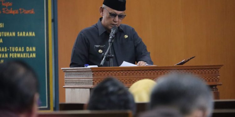 Bupati Kuningan Sampaikan Pengantar Nota Keuangan Perihal Rencana Anggaran Pendapatan dan Belanja Daerah (RAPBD) Tahun Anggaran 2023