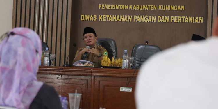 Buka Rakor, Sekda Kuningan : Salah Satu Upaya Untuk Mendeteksi Kemungkinan Terjadinya Kerawanan Pangan Melalui Penyusunan Peta FSVA.