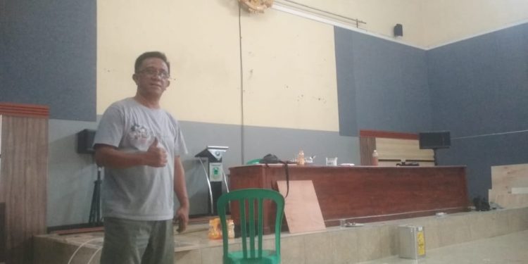 Tingkatkan Pelayanan Kepada Masyarakat, Pemdes Darma Rehab Gedung Aula Lebih Refresentatif