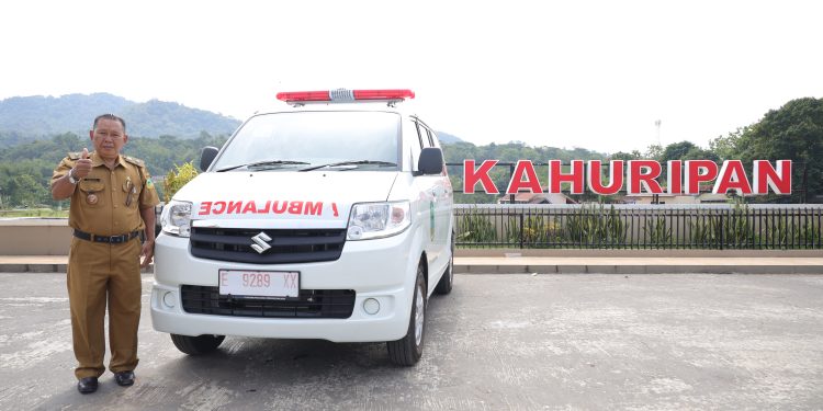 Miliki Ambulance Siaga, Kades Cikahuripan : “Semoga Bermanfaat Untuk Masyarakat”