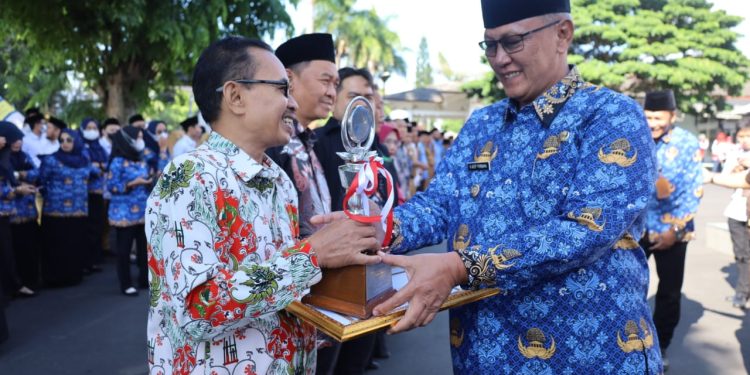 Peringati Hari Koperasi ke-76,  Diskopdagperin Apresiasi Koperasi Berprestasi