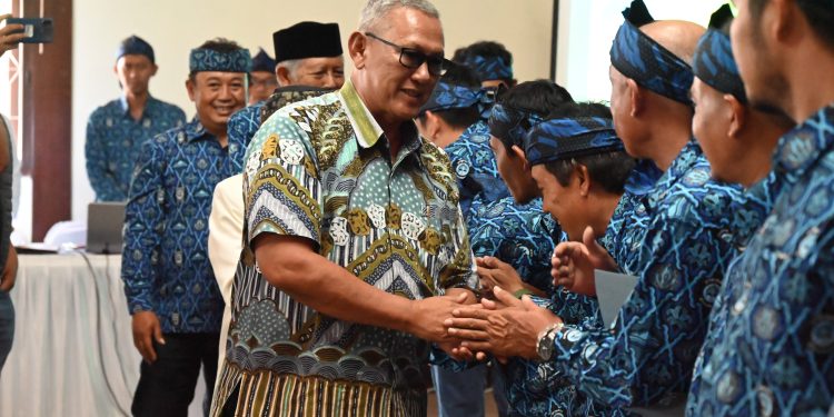 Sebanyak 32 PAC Dilantik, Bupati Berharap Paguyuban Pasundan Dapat Terus Berkarya