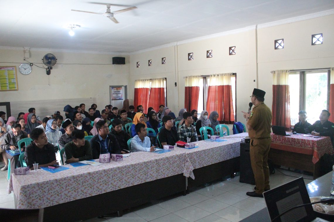 Seminar Literasi Digital, Kadiskominfo Kuningan : Pentingnya Regulasi Komunikasi di Ruang Digital