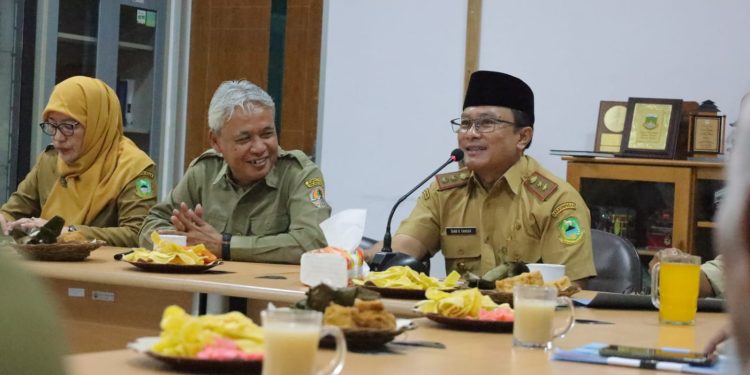 TNGC Salurkan Bantuan Usaha Ekonomi Produktif, Sekda Dian Berharap dapat Mengembangkan Usaha Secara Berkesinambungan
