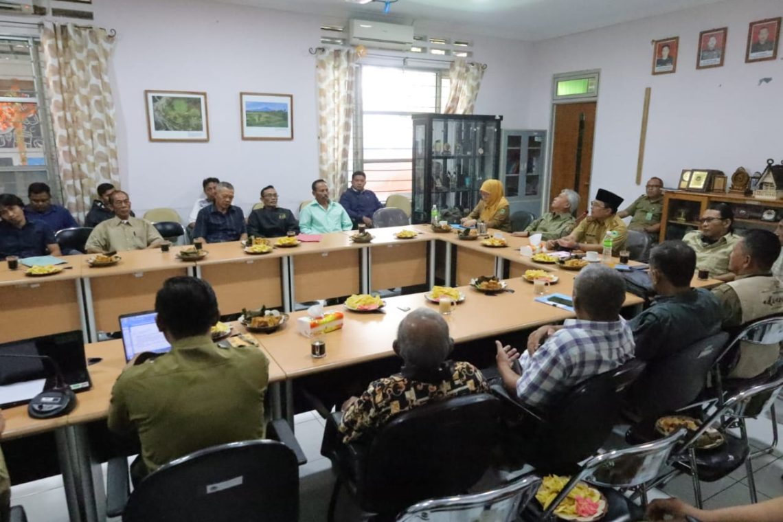 TNGC  Salurkan  Bantuan Usaha Ekonomi Produktif, Sekda Dian Berharap dapat Mengembangkan Usaha Secara Berkesinambungan