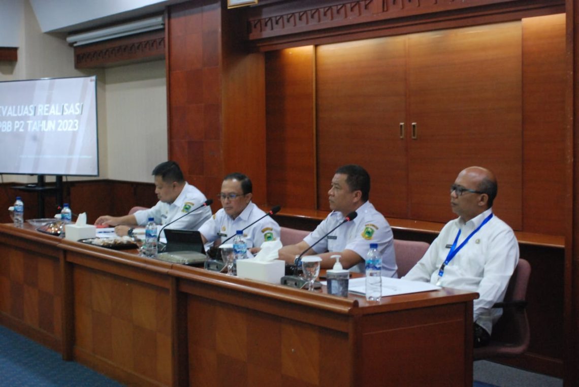 Penuhi Target, Bappenda Evaluasi Pelunasan PBB Bersama Para Camat