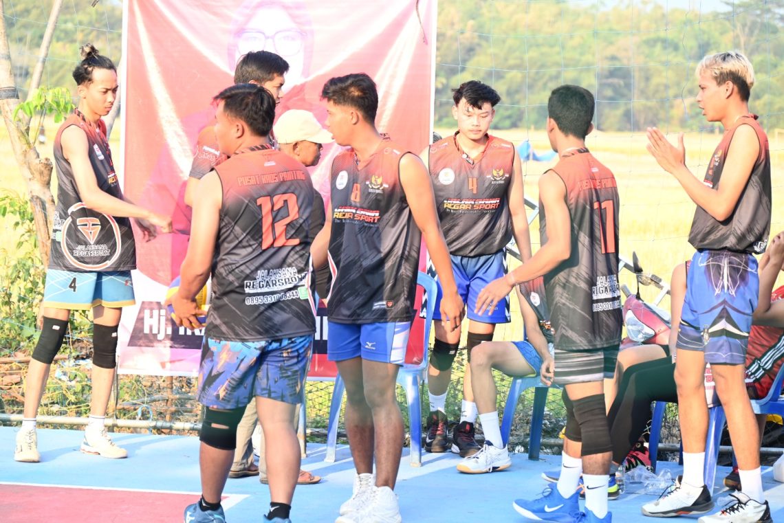 Hadapi HUT RI dan Hari Jadi Kuningan, Tunas Sakti Mandiri Cihaur Gelar Laga Voli Antar Desa