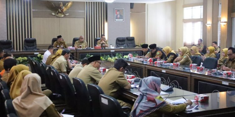 Pertahankan Predikat Kabupaten Informatif, Bupati Kuningan: Mari Tingkatkan Sinergitas Monev PPID