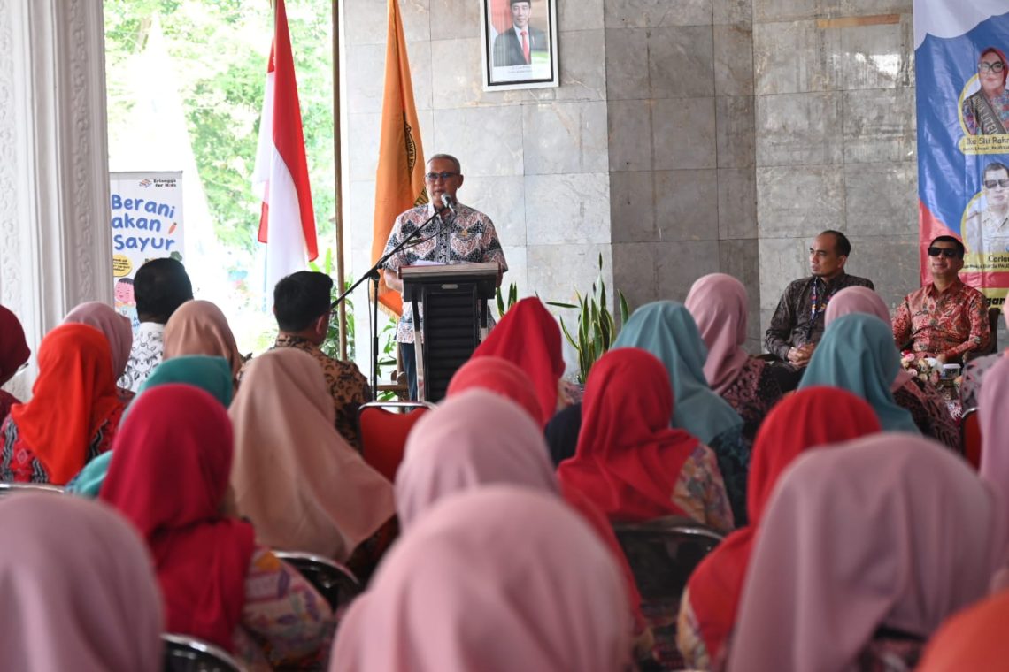 Bunda Paud Kuningan Luncurkan Buku “Adi Berani Makan Sayur”