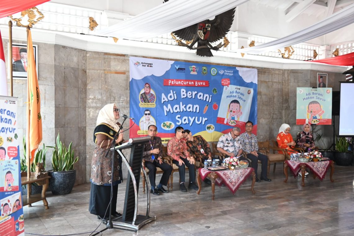 Bunda Paud Kuningan Luncurkan Buku “Adi Berani Makan Sayur”