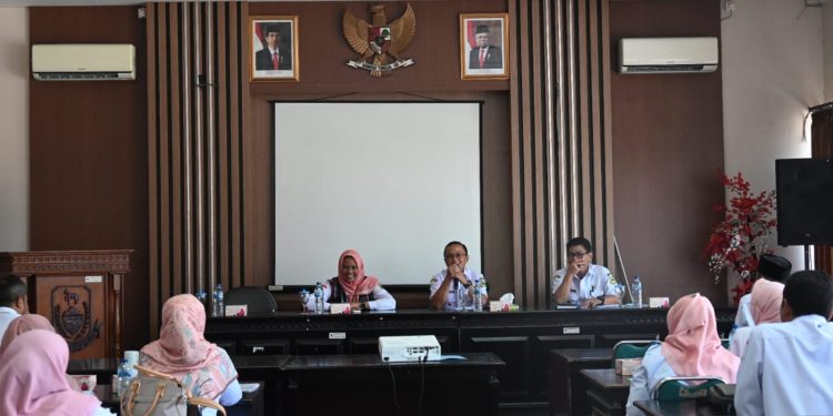 Sekda Dian Beri Arahan kepada 37 Kepala UPTD Puskesmas Terkait BLUD