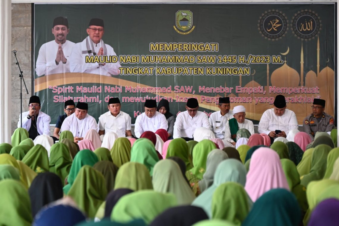 Di Pendopo, Peringatan Maulid Nabi Muhammad SAW Tingkat Kabupaten Kuningan di Gelar