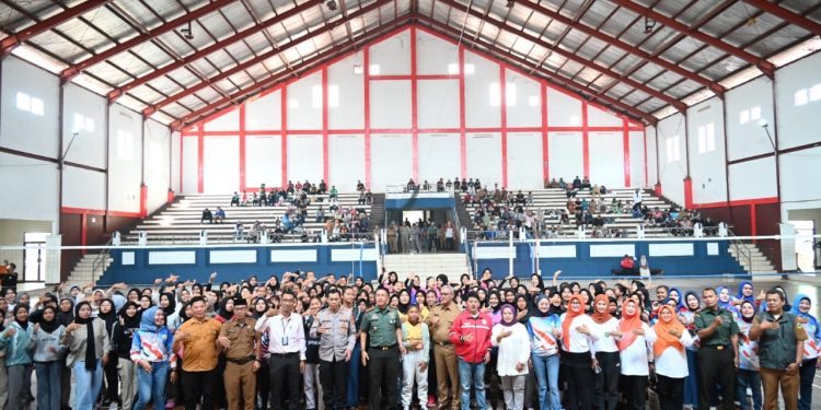 Peringati  Sumpah Pemuda Ke-95 PBVSI dan Perwosi  Gelar Turnamen Bola Volli Usia 17 Tahun
