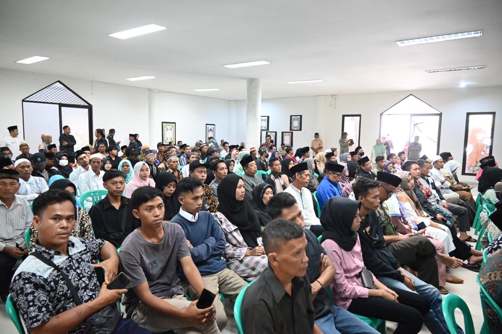 Program Itsbat Nikah Kembali Digulirkan, 49 Pasutri Dapat Buku Nikah dan Administrasi Kependudukan