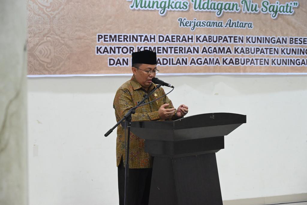 Program Itsbat Nikah Kembali Digulirkan, 49 Pasutri Dapat Buku Nikah dan Administrasi Kependudukan