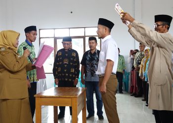 Pemdes Gewok Gelar Pelantikan Kadus III