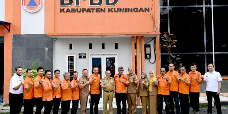 Kunjungan PJ Bupati ke Kantor BPBD: Kesiapan Hadapi Bencana Hidrometeorologi