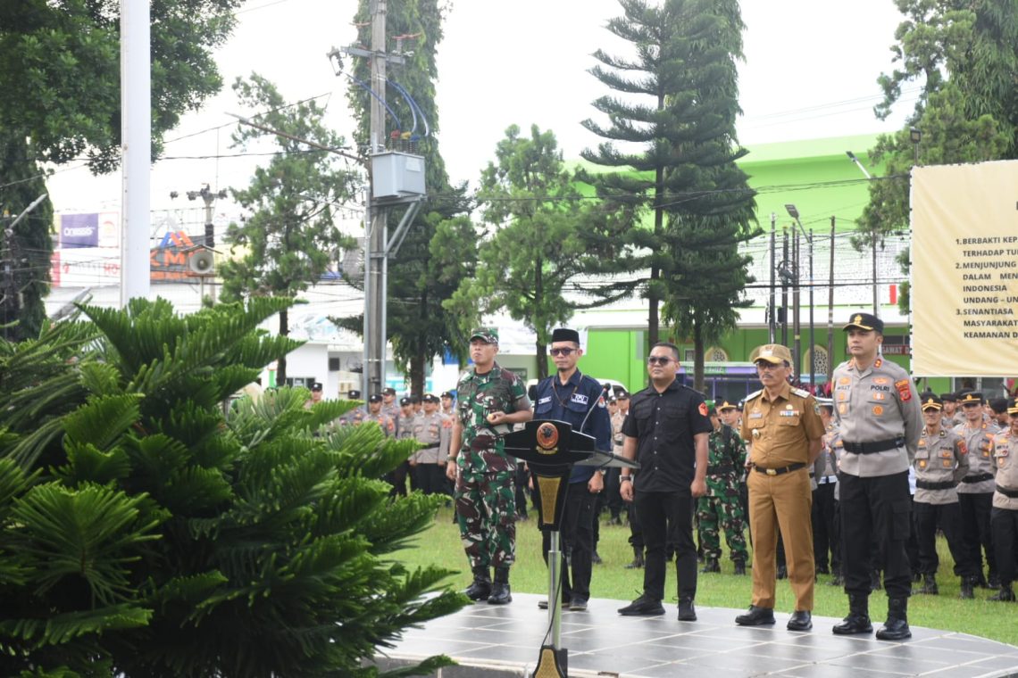 Hadapi Pemilu, Pj Bupati dan Forkopimda Kuningan Ikuti Apel Pergeseran Pasukan di Wilhum Polda Jabar
