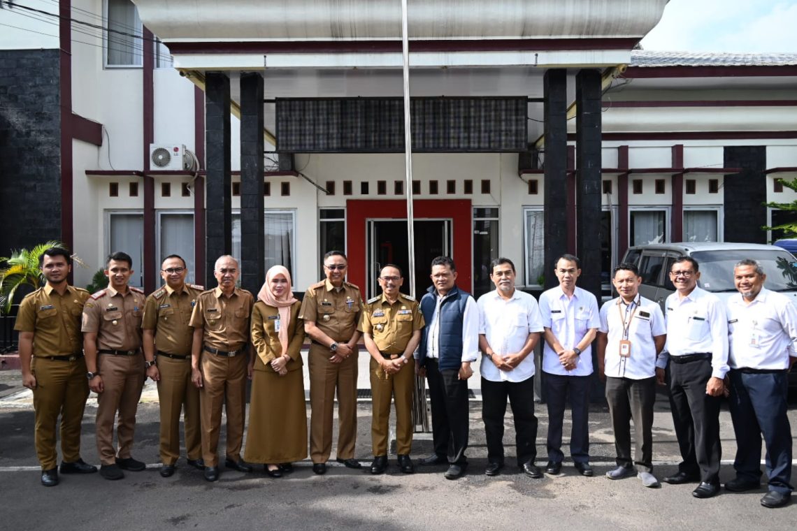 Pimpin Apel di Inspektorat, Iip Hidajat Ingatkan Profesionalisme ASN