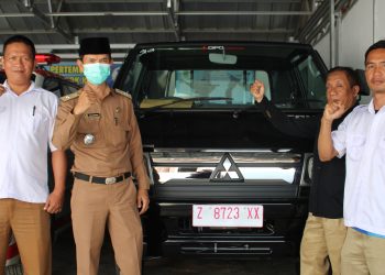 Miliki Kendaraan Roda Empat, Solusi Atasi Permasalahan Sampah di Desa Padarek