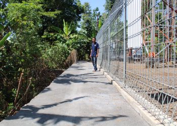 Permudah Akses Antar Dusun, Pemdes Bojong Bangun Jalan Lingkungan