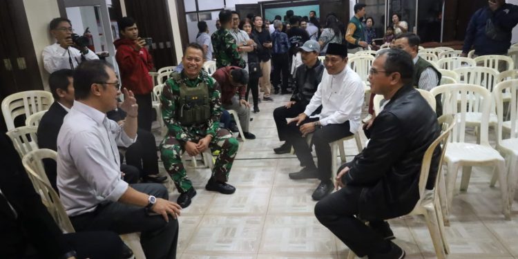 Pj Bupati Kuningan Bersama Forkopimda Pastikan Perayaan Natal 2024 Berjalan Lancar dan Aman.