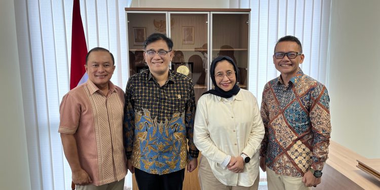 Kepala BP Taskin Budiman Sudjatmiko Terima Kunjungan Bupati Kuningan, Bahas Pengentasan Kemiskinan