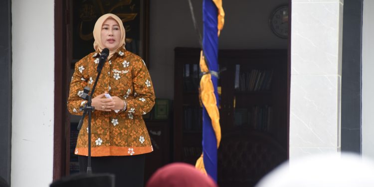 Khitanan Massal di Desa Galaherang, Wabup Tuti: Kegiatan mulia bentuk kepedulian kita bersama