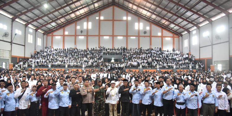 Pelantikan BRNR Libatkan 5000 Anggota, Bupati Dian Minta Dukung Program Pemerintah Dari Pusat ke Daerah
