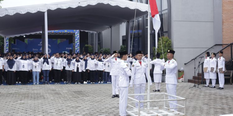 PNM Cabang Cirebon Kobarkan Semangat Pancasila dan “Beta Selalu Ada” di Momen HUT PNM ke-26
