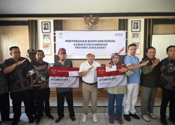 Ribuan Warga di Lima Kecamatan Terima KKS PKH dan BPNT