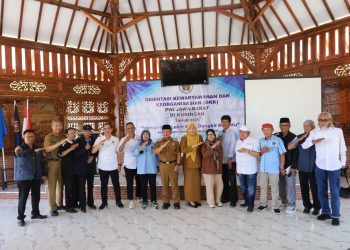 PWI Jabar Gelar Orientasi Kewartawanan di Kuningan, Bupati Tekankan Profesionalisme dan Integritas Pers