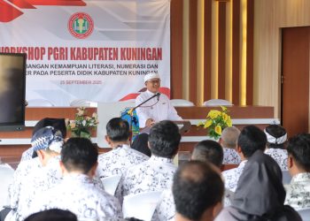 PGRI Gelar Workshop, Bupati Dian : Pentingnya Literasi, Numerasi, dan Karakter bagi Peserta Didik