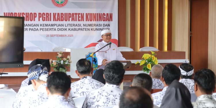 PGRI Gelar Workshop, Bupati Dian : Pentingnya Literasi, Numerasi, dan Karakter bagi Peserta Didik