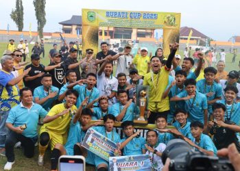 Disaksikan Ribuan Suporter, Luragung Raih Juara 1 Bupati Cup 2025