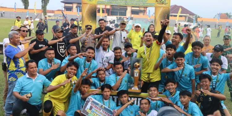 Disaksikan Ribuan Suporter, Luragung Raih Juara 1 Bupati Cup 2025