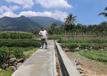 Tingkatkan Produktivitas Pertanian, Desa Sidamulya Bangun Irigasi Sepanjang 200 Meter