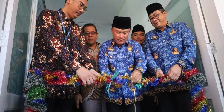 Sinergi Pemerintah dan Swasta, Pelayanan Kesehatan di Lebakwangi Makin Nyaman