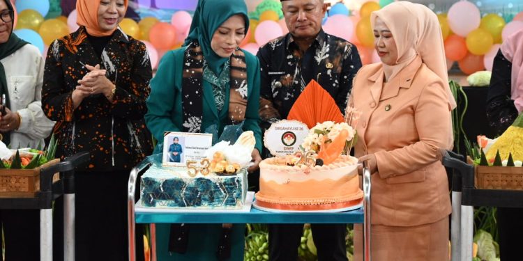 Peringatan HKG PKK ke-53 dan HUT DWP ke-26 Kuningan: Sinergi Perempuan Menguatkan Fondasi Bangsa